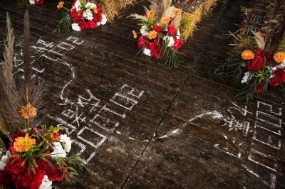 ​100种婚礼环节创意策划(简单有趣婚礼策划方案开场方式)