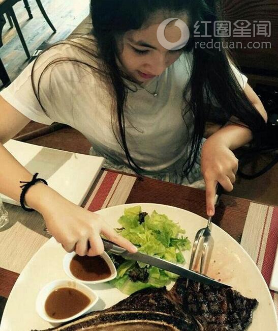 苗钟真是混血吗 苗钟真今年几岁了