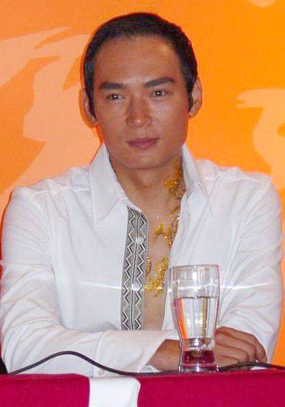 焦恩俊个人资料写真作品