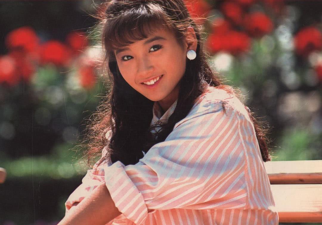 本田美奈子个人资料写真作品