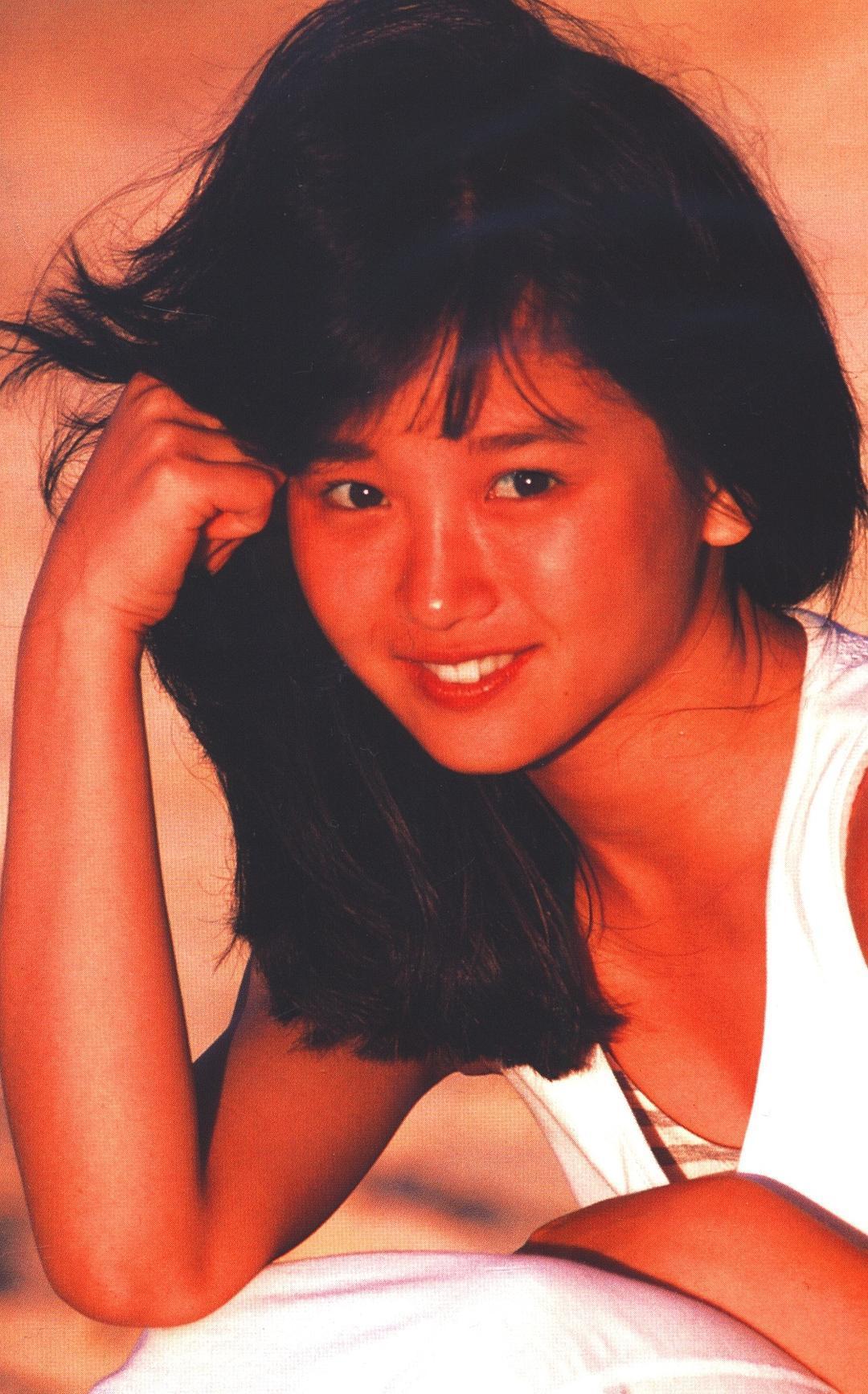 本田美奈子个人资料写真作品