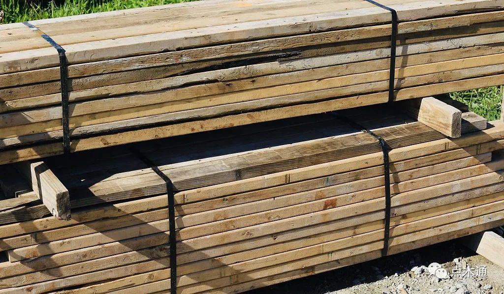 白松木方多少钱一方_木材价格九次下调