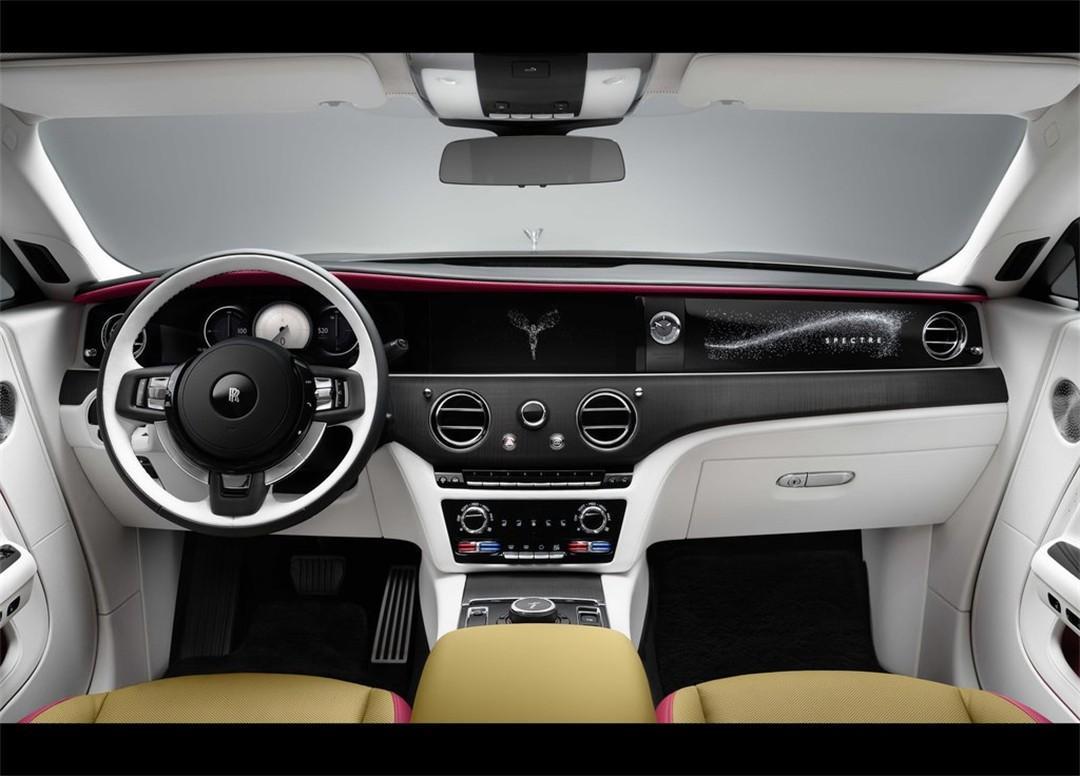 劳斯莱斯车价格多少钱一辆(劳斯莱斯闪灵来了) 劳斯莱斯车价格多少钱一辆(劳斯莱斯闪灵来了)