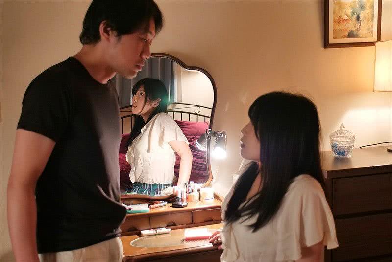 新村明里个人资料写真作品