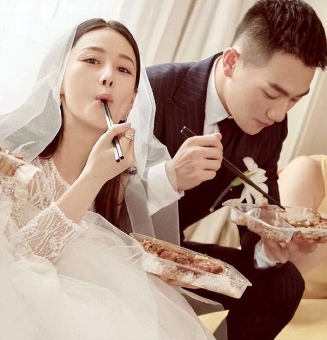 张馨予和李晨当初为什么分手(分开8年后再看张馨予才明白)(18)