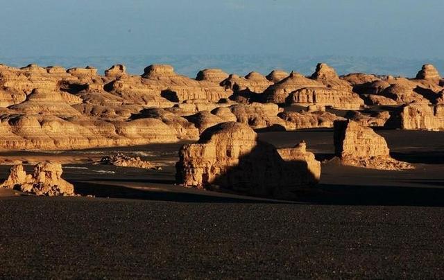 穿越罗布泊多少公里（五车自驾穿越罗布泊）(10)