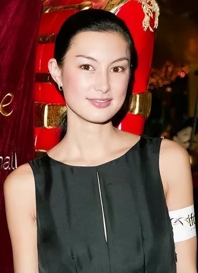 洗米华被批捕的原因是什么(那些艳惊四座玉兰油女孩现状如何)(85)