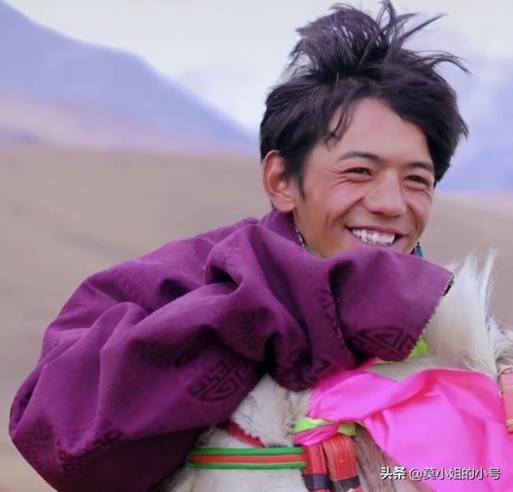 丁真为什么会联合国演讲(丁真就登上了联合国的演讲台)(10)