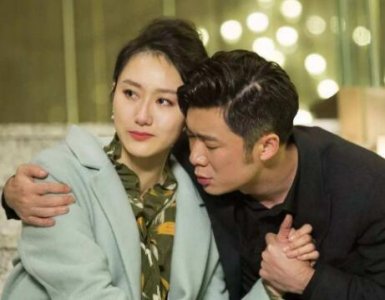 ​黄大妮牛顿是谁的女儿