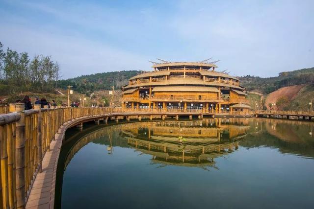 写给一座城市的情诗(一座城市一首诗词)(10)