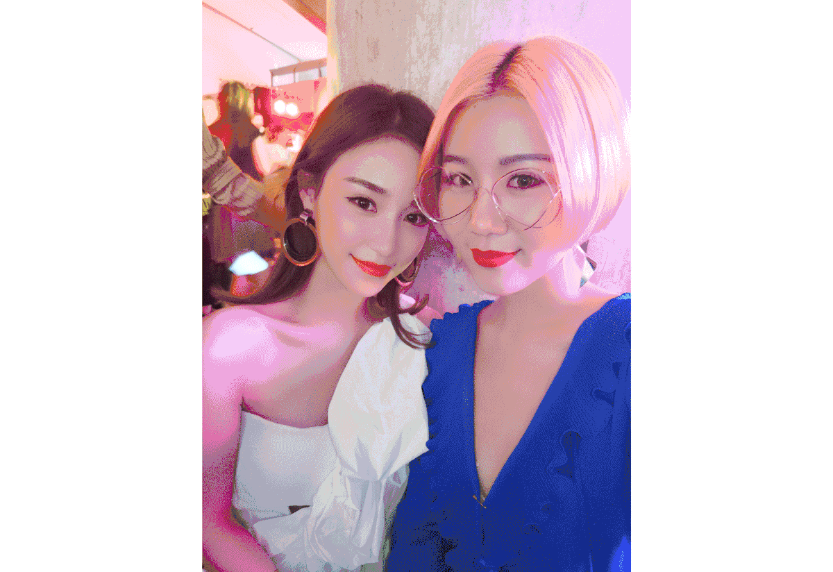 鍗¤タ娆ф渶鍚庝竴娆捐嚜鎷嶇鍣紙缃戠孩蹇呭鐨勭編鍥炬墜鏈猴級(1)