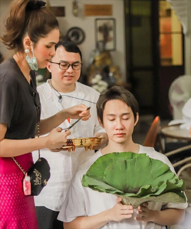 泰国十大天然男星(他泰男星出家照)(11)