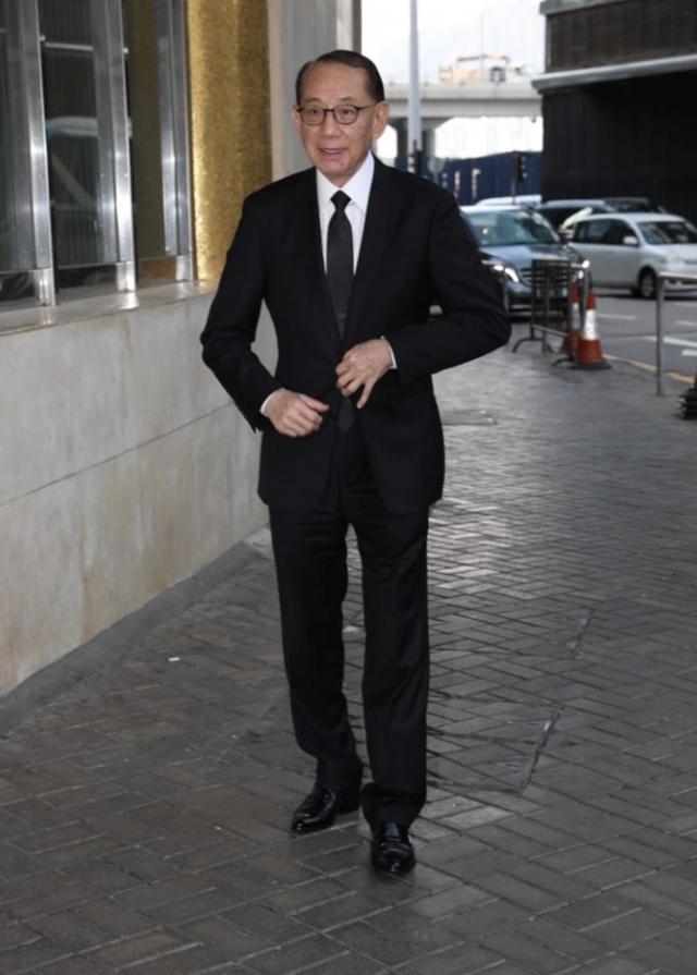 陈百强墓地下葬（陈百强95岁父亲陈鹏飞将举办土葬仪式）(7)