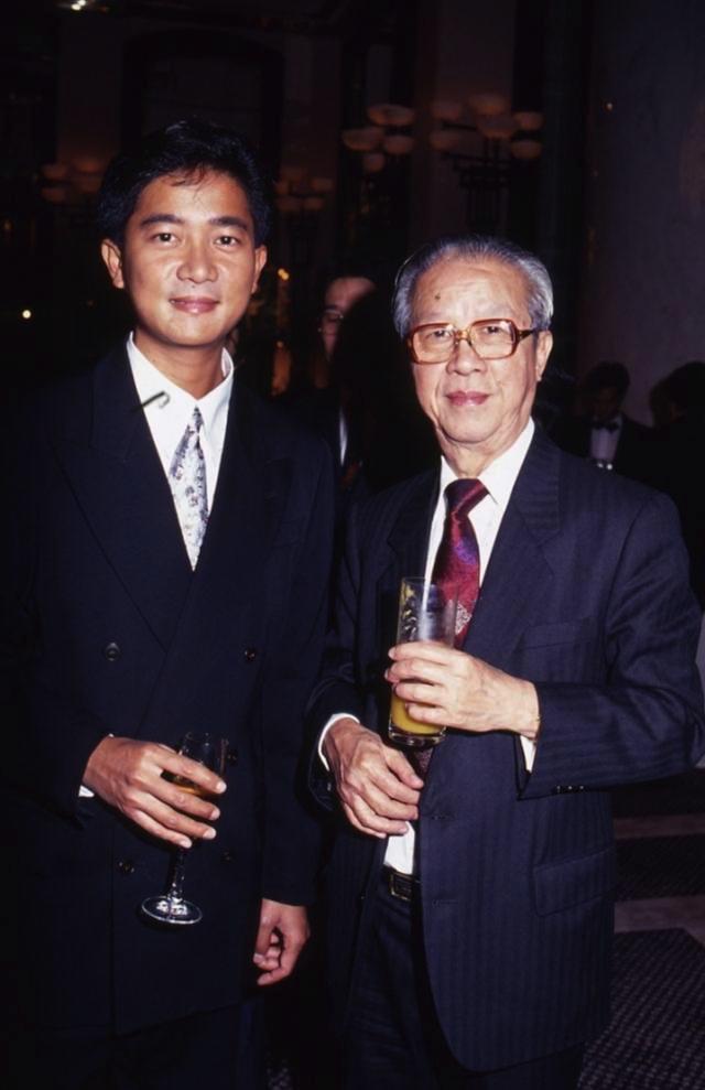 陈百强墓地下葬（陈百强95岁父亲陈鹏飞将举办土葬仪式）(1)