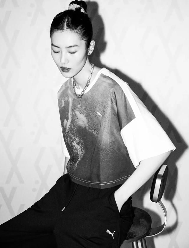 王一博安踏12月新款(官宣上架5分钟揽4000万)(9)