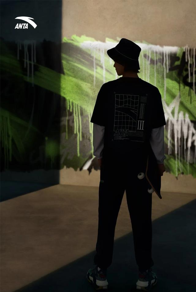 王一博安踏12月新款(官宣上架5分钟揽4000万)(13)