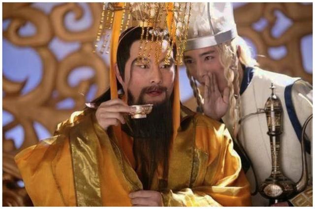 章玉善和王卫国扮演的玉帝(都出演过34)(11)