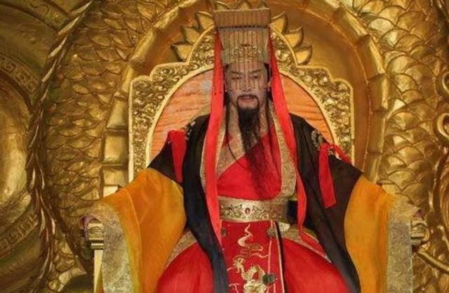 章玉善和王卫国扮演的玉帝(都出演过34)(13)