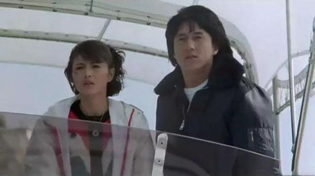 经典动作打星(那些曾为我们带来欢乐的女打星们)(23)