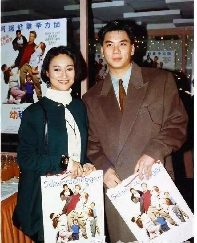 经典动作打星(那些曾为我们带来欢乐的女打星们)(16)