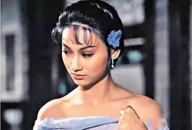 经典动作打星(那些曾为我们带来欢乐的女打星们)(10)