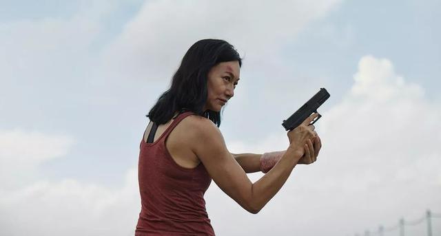 经典动作打星(那些曾为我们带来欢乐的女打星们)(15)