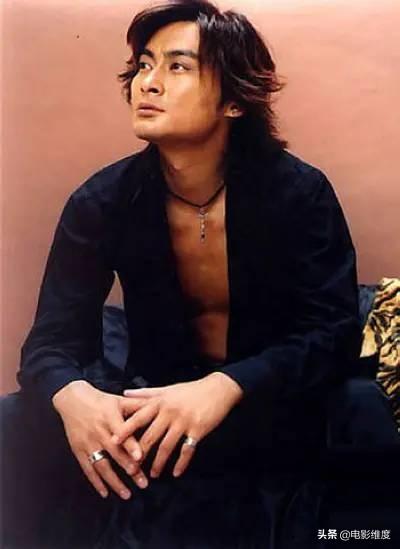 景岗山之妻马佳(52岁景岗山娶经纪人马葭)(4)