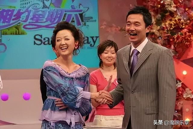 东方卫视主持人翻车事件详情(上海五位主持人经历疾病)(19)