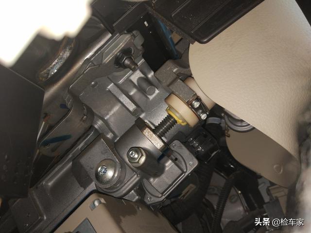 13年英菲尼迪qx56市场价（高价买辆英菲尼迪QX56）(29)