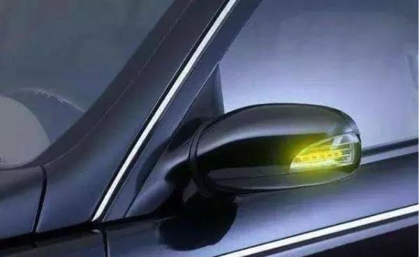 开车新手必看100个技巧(新手必学开车小技巧)(2)