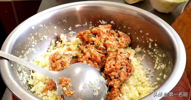 头伏吃饺子有什么说法吗(明日入伏老传统吃饺子)(14)