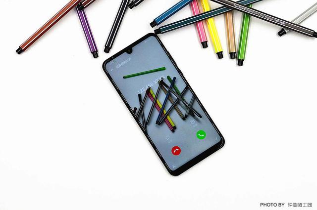 华为nova4e优缺点黑科技(除了高清自拍华为nova)(5)