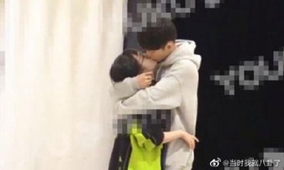 ​李浩菲付伟伦恋情曝光 街头甜蜜拥吻好像偶像剧