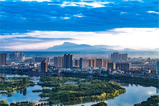 九月二十七日望湖楼醉书苏轼(苏东坡举杯邀明月)(10)