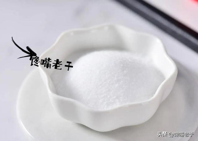 清蒸鲈鱼最正确方法(清蒸鲈鱼时别直接上锅蒸)(9)