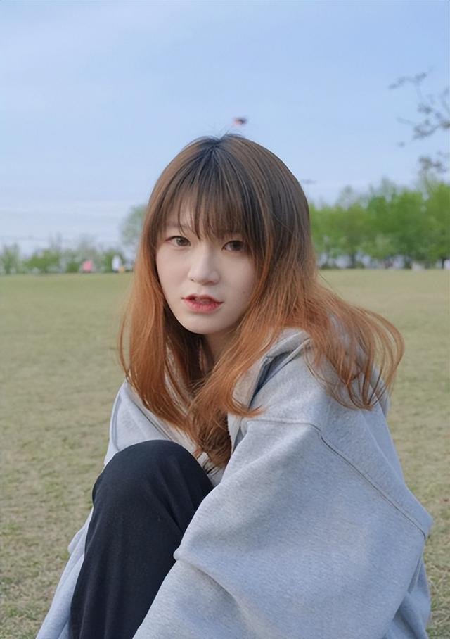 江苏高校女生（江苏这10位女大学生）(3)