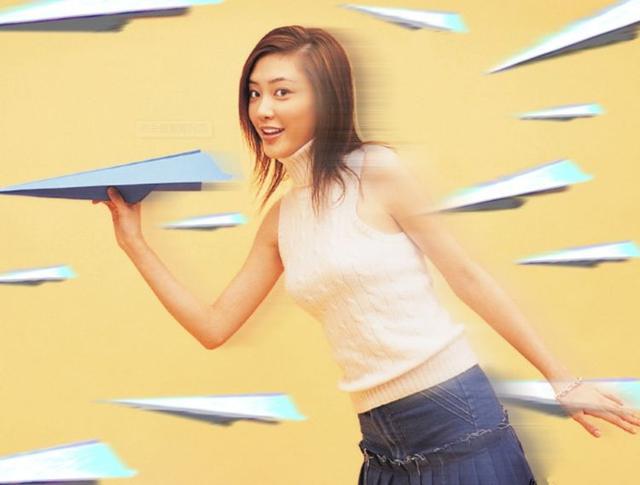 应采儿陈小春第二次结婚照(应采儿和陈小春的婚前往事)(7)