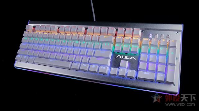 狼途和狼蛛机械键盘哪个好(官方评测狼蛛颜值)(22)