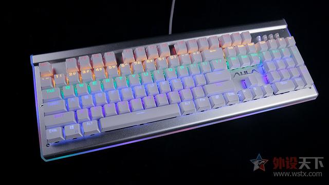 狼途和狼蛛机械键盘哪个好(官方评测狼蛛颜值)(21)