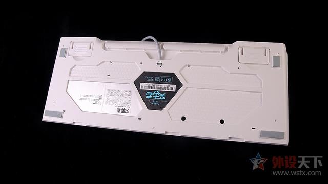 狼途和狼蛛机械键盘哪个好(官方评测狼蛛颜值)(9)