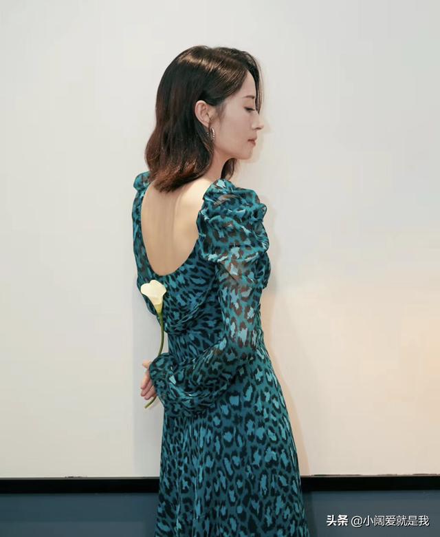 刘敏涛舞台（刘敏涛直播跳女团舞）(10)