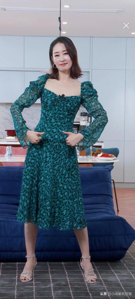 刘敏涛舞台（刘敏涛直播跳女团舞）(5)