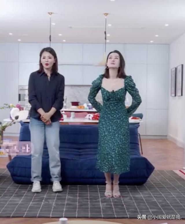 刘敏涛舞台（刘敏涛直播跳女团舞）(1)