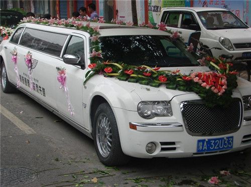 郑州婚庆租车价格表,郑州婚庆租车公司劳斯莱斯价格表-第3张图片-