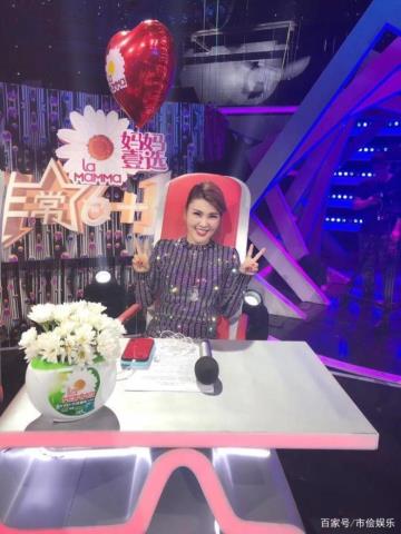 乌兰托娅照片（乌兰图雅靠央视走红）(4)