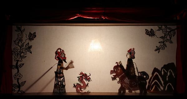 道情皮影戏的发源地,皮影戏是中国民间古老的传统艺术翻译图1