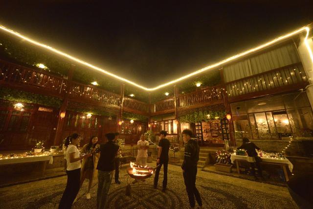 丽江最值得去的民宿(丽江民宿价格飞涨的旺季)(38)