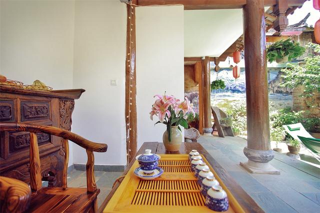 丽江最值得去的民宿(丽江民宿价格飞涨的旺季)(48)