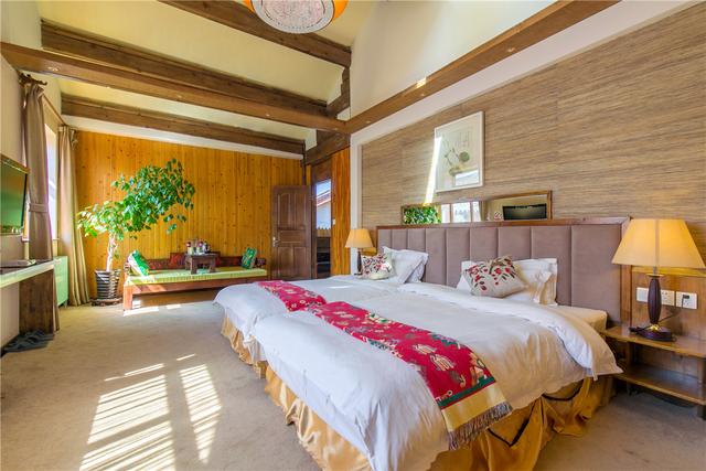 丽江最值得去的民宿(丽江民宿价格飞涨的旺季)(33)