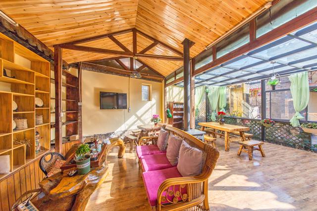 丽江最值得去的民宿(丽江民宿价格飞涨的旺季)(18)